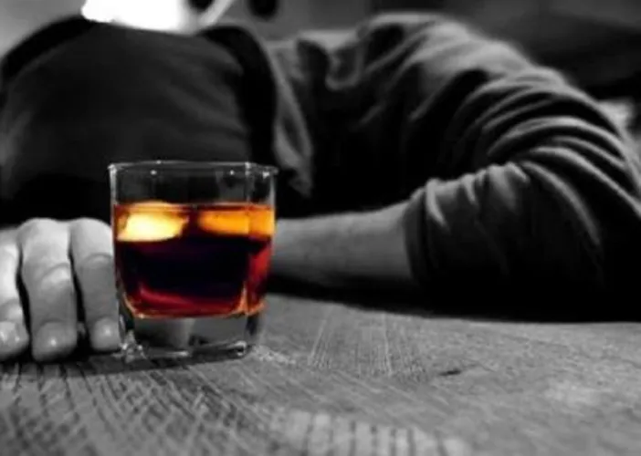 ALCOOLISMO