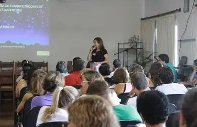 Curso Para Evangelizadores da Infância e Juventude