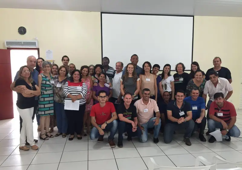 CURSO PARA TRABALHADORES DA ÁREA DO ESTUDO