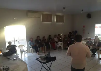 CURSO PARA TRABALHADORES da ÁREA DO ESTUDO e do ATENDIMENTO ESPIRITUAL em COXIM