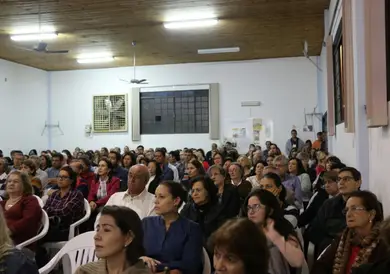 FEMS realiza Palestras e Seminário com Suely Caldas no Estado 