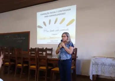 FORMAÇÃO CONTINUADA PARA EVANGELIZADORES DE INFÂNCIA E DE JUVENTUDE
