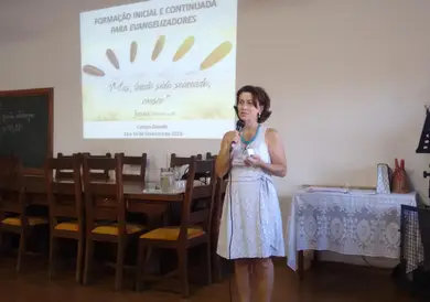 FORMAÇÃO CONTINUADA PARA EVANGELIZADORES DE INFÂNCIA E DE JUVENTUDE