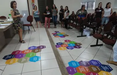 Formação Continuada para Trabalhadores da Área de Infância e Juventude