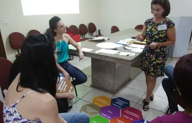 Formação Continuada para Trabalhadores da Área de Infância e Juventude