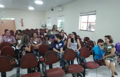 Formação Continuada para Trabalhadores da Área de Infância e Juventude