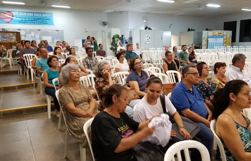 FORMAÇÃO DE TRABALHADORES DA ÁREA DE ESTUDO DO ESPIRITISMO