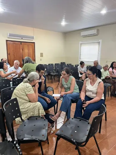 Instruir e amar: caminhando lado a lado | Nova Andradina