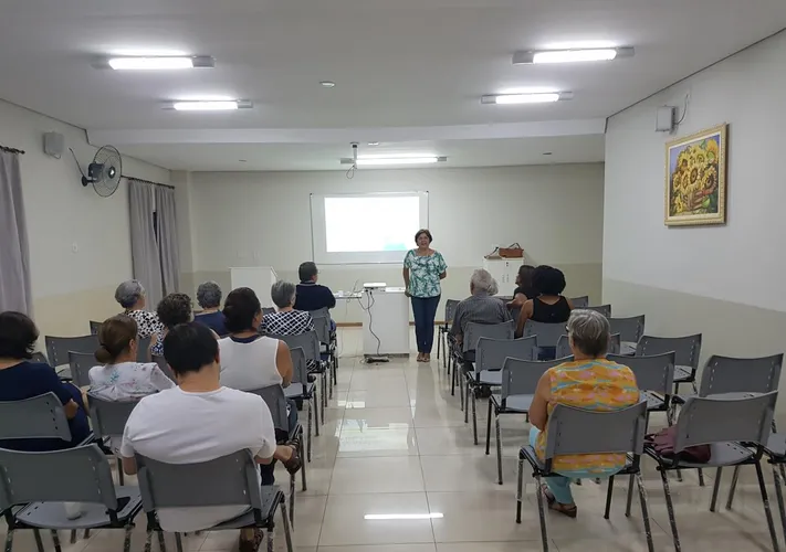 Nova turma dos estudos da Série Psicológica Joanna de Ângelis