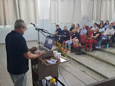 O Estudo da Mediunidade e Mediunidade na Juventude | Dourados