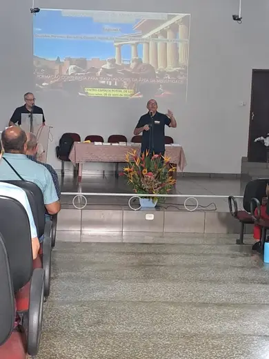 O Estudo da Mediunidade e Mediunidade na Juventude | Dourados