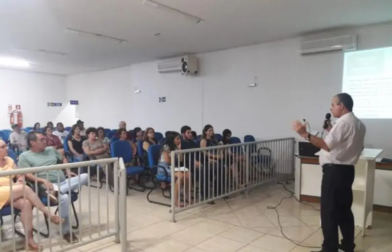 Seminário "Dimensões espirituais do Centro Espírita, em Coxim, no C. E. Operários do Amor